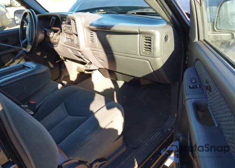 2004 Chevrolet Avalanche 1500 from USA, damaged, VIN 3GNEC12T54G227378